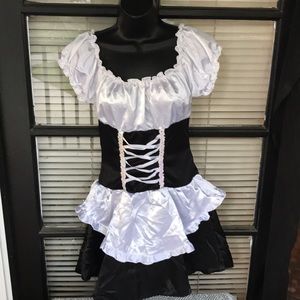 Flirty French Maid Costume